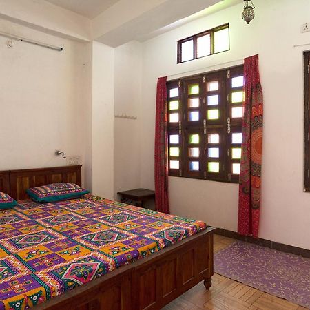 Hotel Pawan'S Palace Пушкар Екстериор снимка